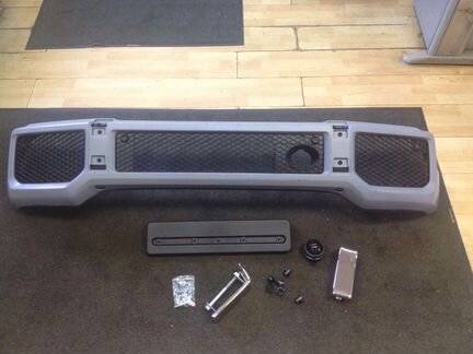 Передний бампер w463