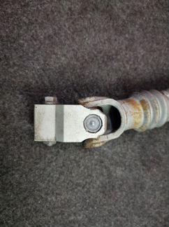Рулевой карданчик Mercedes W204 W204 C200 M271.950