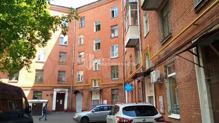 2-к квартира, 64 м², 5/5 эт.