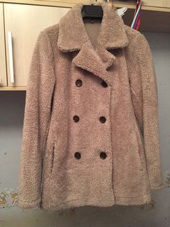 Пальто из искусственного меха Uniqlo