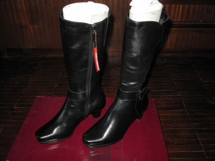 Новые сапоги Francesco Donni