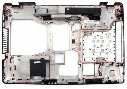 Нижняя часть корпуса новая Lenovo Y570