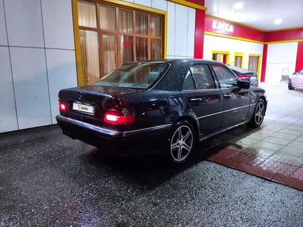 Mercedes-Benz C-класс 2.0 AT, 1998, 422 996 км