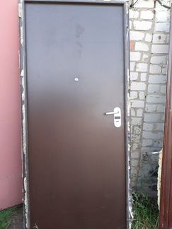 Дверь входная метал 216/90