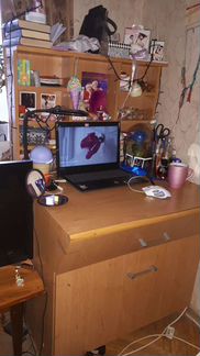 Стол письменный