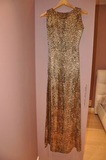 Вечернее платье из натурального шелка (новое)