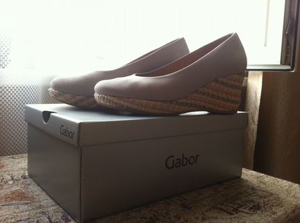 Туфли на танкетке gabor