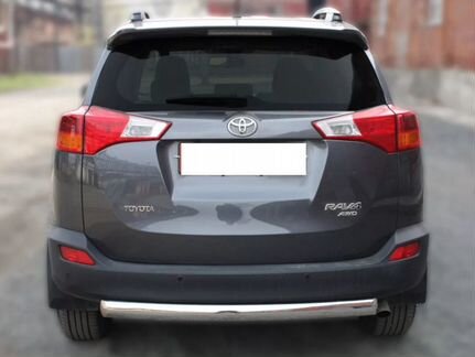 Задний бампер Toyota RAV4