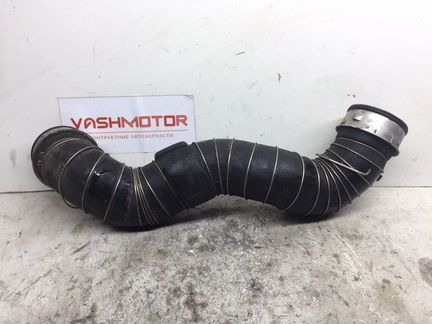 Патрубок интеркулера Mercedes C180 W203 1.8 2006