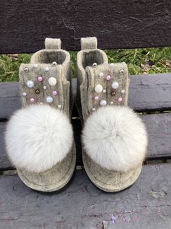 Женские Валеши на подошве с мехом
