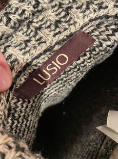 Новая Кофта lusio