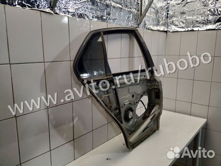 Рамка двери задняя правая 1K5833302P VW Jetta 2006