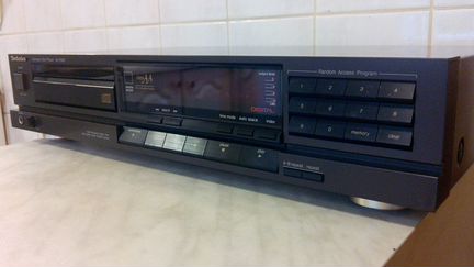Technics SL-P420A black. CD проигрыватель