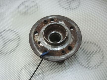 Ступица колеса с подшипником Mercedes 166 Мерседес