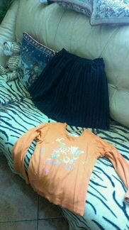 Водолазки,кофточки и футболки,на девочку 8-10 лет