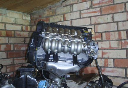 Контрактный б/у двигатель 6G72 Mitsubishi 3000 GT