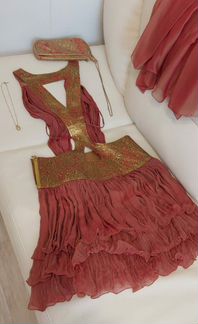 Платье коктейльное