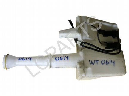 Бачок омывателя Ford Escape