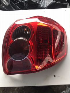 Фонарьправый Toyota Auris Аурис 2006-2010