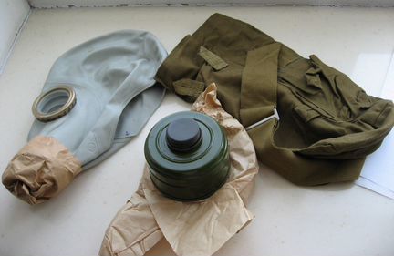 Новый противогаз в упаковке + сумка