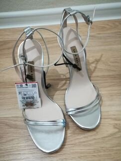 Босоножки Zara
