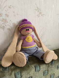 Заяц ручной работы Тильда вязаный