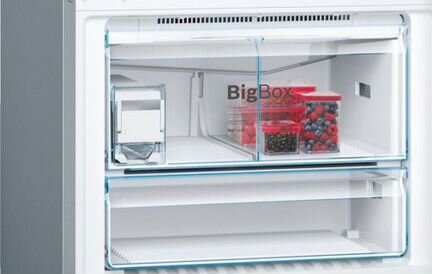 Холодильник Bosch KGN86AI30R