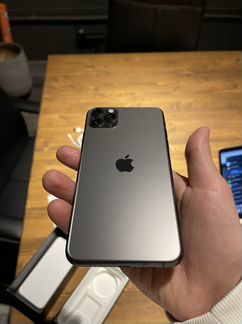 Телефон iPhone 11 pro max 256 gb