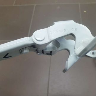 F15 BMW X5 петля крышки багажника 7294434