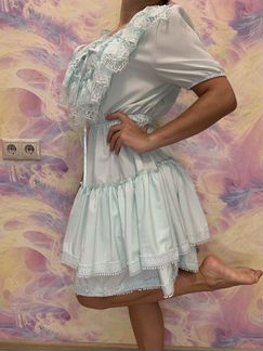 Голубое платье с кружевом one size