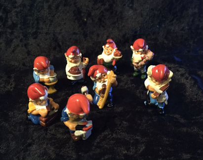 Мыши-врачи (2011) Гномы Строители(1992) Питомцы Ви