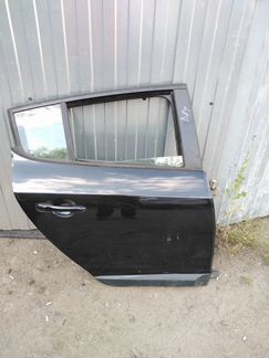 Дверь правая задняя Рено Меган 3 хечбек