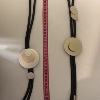 Украшение на шею