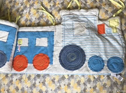 Бортик в кроватку Mothercare