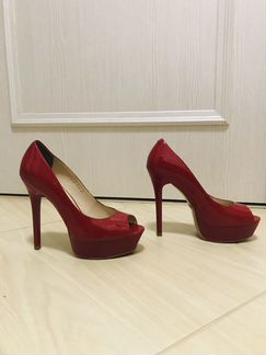 Красные лаковые туфли Calipso