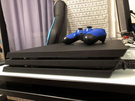 Sony playstation 4 ps4 pro 1 TB