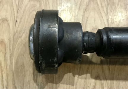 Передний кардан Туарег 1