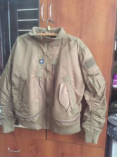 Бомбер мужской