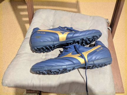 Бутсы-сорокножки Mizuno
